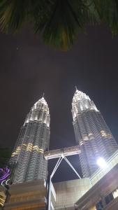 Summer Suites Klcc by Malenehom