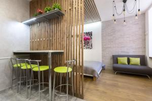 Квартира ВІП в центрі на вулиці Проспект Свободи 22 біля Оперного театру біля Вернісажу