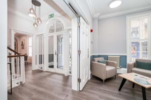 The Regent Aparthotel