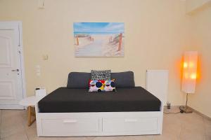 Ykies Apartment by Corfuescapes