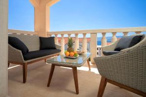 Hektorovic poolside apartments