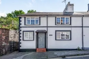 Kynaston Cottage - Scyborycoed