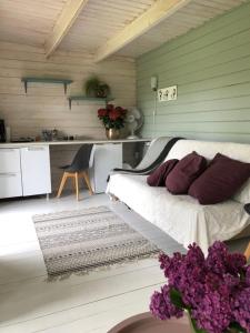 Breeze Residence Gardenhouse