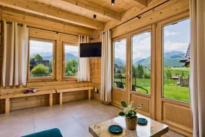 Peak House