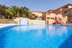 Home2Book Sunny & Quiet Beach House, Pool