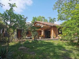 Maisons de vacances Maison bois au coeur de la nature. 2ha de terrain. Etangs : photos des chambres