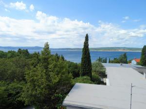 Apartman Crikvenica 30244 - Visnja silver 