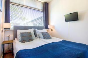 Appartement De Zeemeermin, Free parking