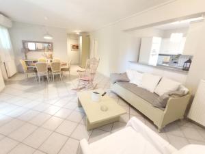 Galini apartment near sea, port and airport