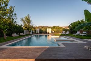 Elenas Home - Dream & Love apts w Private pool