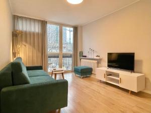 Apartament przy Atrium, stacja metra Rondo ONZ