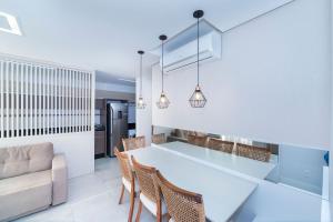 Porto Madero 201 - Apto 2 quartos à 130 metros da Praia do Centro