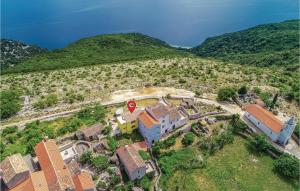 Nice Home In Cres With House Sea View