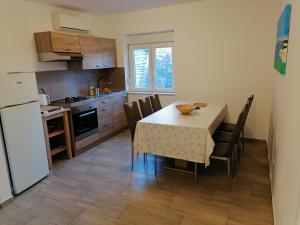 Apartman 2 Punta Pakoštane