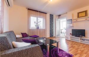 Nice Apartment In Medulin With Wifi