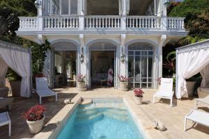 Villa Caprichosa Boutique Hotels