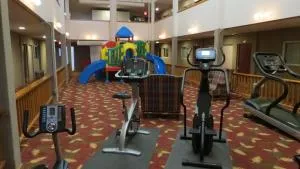 Stroll to Slopes, Village Area, Ski in-out MtLodge 151 - Dunmore