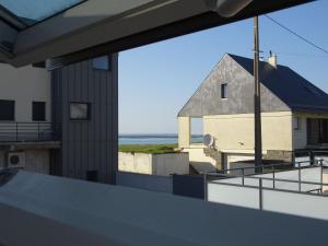 Maisons de vacances Comfortable holiday villa, 50m from the sea : photos des chambres