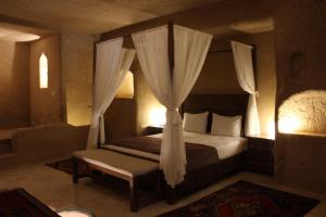 Helike Cave Suites