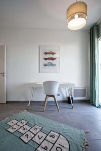 Superbe appart 3 p, 10 mn de la plage avec piscine et parking