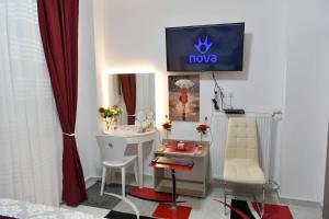 Asklipiou New Smart Mondern Central Studio