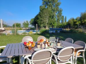 B&B / Chambres d'hotes Ferme des Petites Oreilles 4 etoiles : photos des chambres