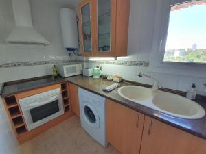 Apartamento con vistas y piscina en Salou!