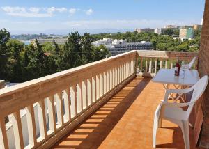 Apartamento con vistas y piscina en Salou!