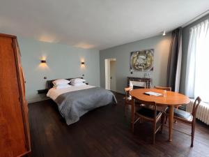 B&B / Chambres d'hotes Le Petit Chateau : photos des chambres