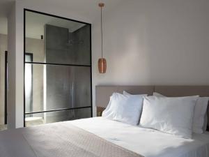 Asimina Suites
