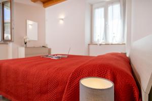 CASA ROSSA - Regarda Travel