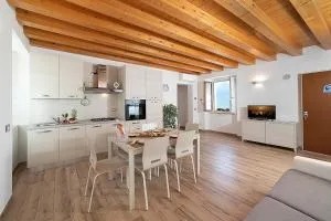 CASA ROSSA - Regarda Travel - 卡瓦伊翁韦罗内塞