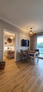 Holiday Home Bel Mare 205e z balkonem i tarasem