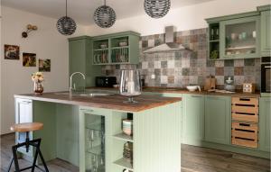 Lovely Home In Medulin With Wifi