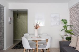 "Pieni Verka" - Homelike 1BR Apartment next to Restaurants