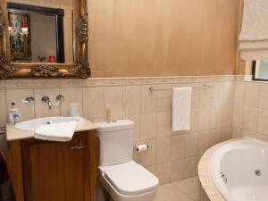 Slot Loevenstein Guest House