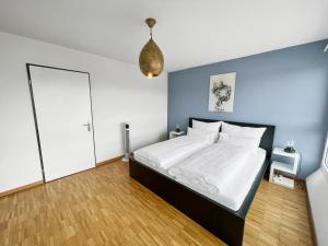 ARISER - Zug Central Business Apartment