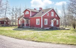 Lovely Home In Åryd With Kitchen