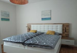 Apartment24