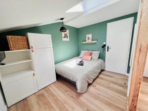 LE QUAI 6 - Studio neuf CALME LUMINEUX - CLIM - WiFi - Gare à 200m