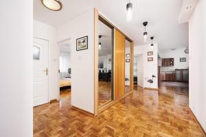 Lumina spacious apartment near the Warszawa Zachodnia station