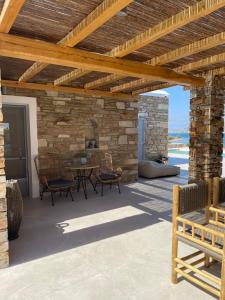 Levantes Villa Panagia beach
