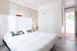 Hotels Hotel Les Rocailles : Chambre Double Confort