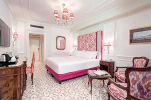 Standard Double or Twin Room room in Grand Hotel Royal