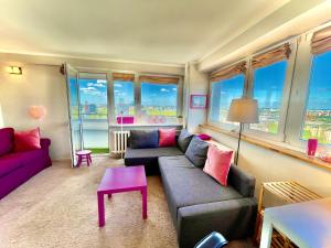 LILY metro WiFi 1 Gbs 70TV Netflix HBO Max AppleTV