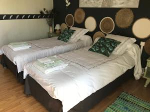 B&B / Chambres d'hotes Le Grillage a Poules : Chambre Double - Vue sur Jardin