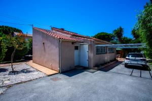 Villas VILLA PROVENCE-SPA&BBQ CENTRE AU CALME- JARDIN - TERRASSES : photos des chambres