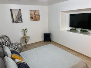 El Rincon Amarillo. Zona Dorada.