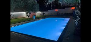 Villa with Private Pool room in Villa Salo