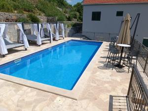 Villa Marija with heated pool